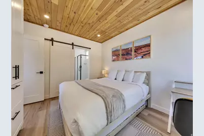 326 Ridgeview St, Brian Head, UT 84719 - Photo 15