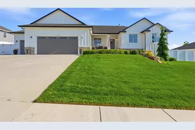 1058 E 300 S, Smithfield, UT 84335 - Photo 5
