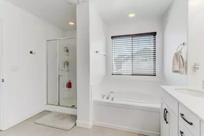 242 E Echo Ledge Dr, Saratoga Springs, UT 84045 - Photo 15