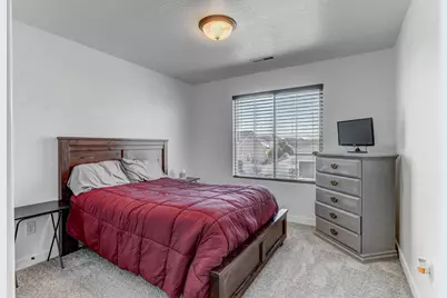 242 E Echo Ledge Dr, Saratoga Springs, UT 84045 - Photo 17