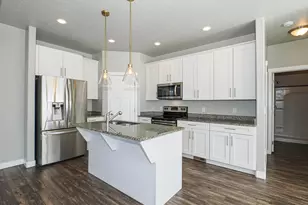702 E 380 N, Vineyard, UT 84058 - Photo 11
