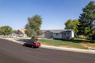 6452 W 3270 S, West Valley, UT 84128 - Photo 47