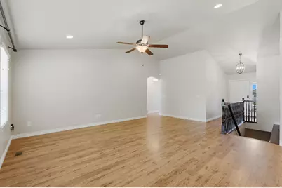 1302 W 2535 N, Clinton, UT 84015 - Photo 11