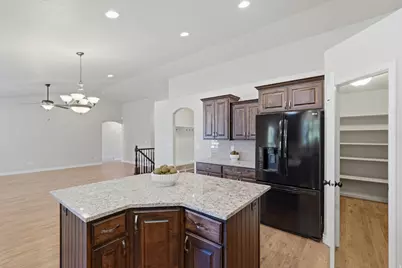 1302 W 2535 N, Clinton, UT 84015 - Photo 13