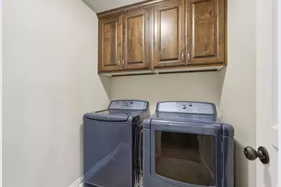 1302 W 2535 N, Clinton, UT 84015 - Photo 37