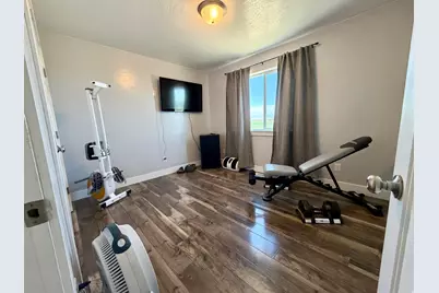 2606 W Mortensen Ln, Roosevelt, UT 84066 - Photo 11