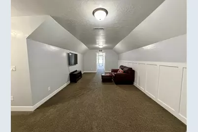2606 W Mortensen Ln, Roosevelt, UT 84066 - Photo 17