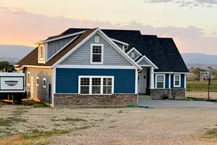 2606 W Mortensen Ln, Roosevelt, UT 84066 - Photo 3