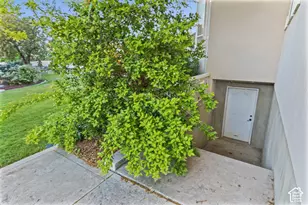 469 E 12000 S, Draper, UT 84020 - Photo 91