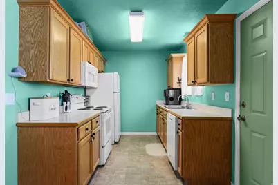 314 E 1000 N, Spanish Fork, UT 84660 - Photo 17