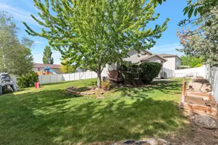 6607 S Cedar Hill Ct W, West Jordan, UT 84084 - Photo 15