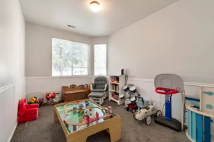 6607 S Cedar Hill Ct W, West Jordan, UT 84084 - Photo 13