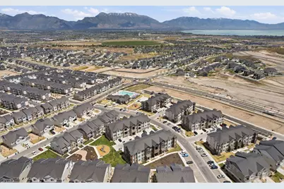 752 N Favreau Ln #V201, Saratoga Springs, UT 84045 - Photo 37
