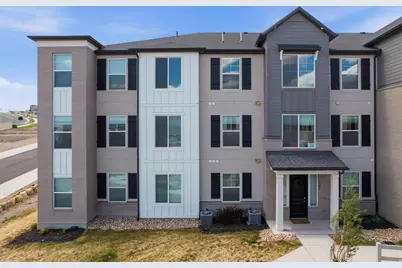 752 N Favreau Ln #V201, Saratoga Springs, UT 84045 - Photo 3