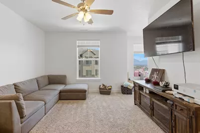 752 N Favreau Ln #V201, Saratoga Springs, UT 84045 - Photo 9