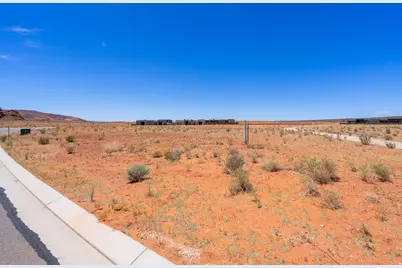 3306 S Endless Trail #33, Hurricane, UT 84737 - Photo 3