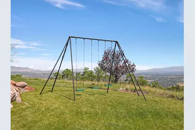 2017 E Aspen Grove Ct, Draper, UT 84020 - Photo 37
