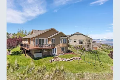 2017 E Aspen Grove Ct, Draper, UT 84020 - Photo 3