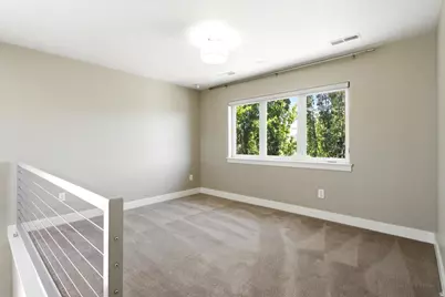 822 W Star Spangled Dr, Bluffdale, UT 84065 - Photo 15