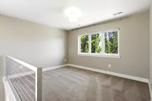 822 W Star Spangled Dr, Bluffdale, UT 84065 - Photo 15