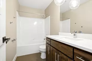 822 W Star Spangled Dr, Bluffdale, UT 84065 - Photo 27