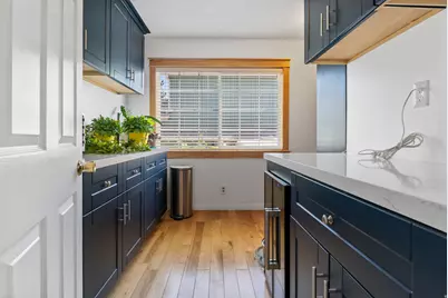 9776 S Grainte Dr, Sandy, UT 84092 - Photo 17