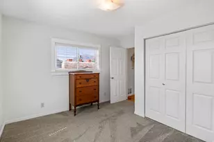 9776 S Granite Hills Dr, Sandy, UT 84092 - Photo 31