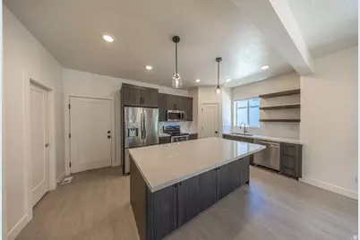 1878 W Springwater Ln, Orem, UT 84059 - Photo 7