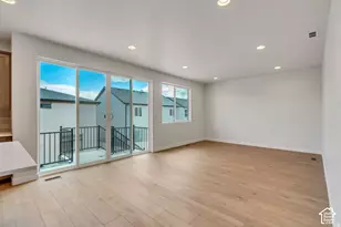 6729 S Quarter Crk Dr, West Jordan, UT 84081 - Photo 7