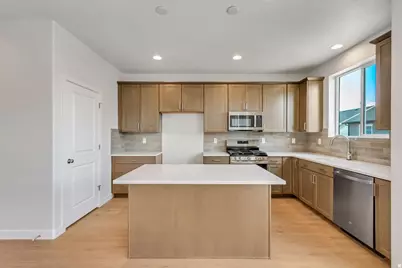 6729 S Quarter Creek Dr #248, West Jordan, UT 84081 - Photo 5