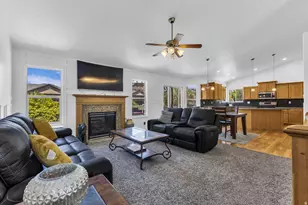 1368 W 2920 S, Syracuse, UT 84075 - Photo 7