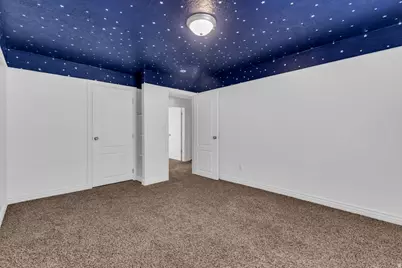 1368 W 2920 S, Syracuse, UT 84075 - Photo 29