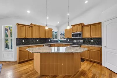 1368 W 2920 S, Syracuse, UT 84075 - Photo 11