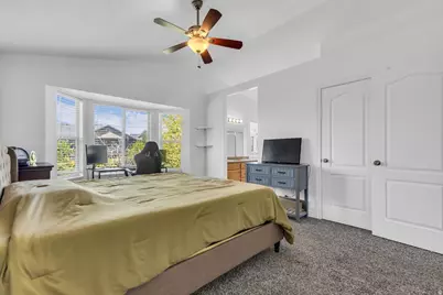 1368 W 2920 S, Syracuse, UT 84075 - Photo 17