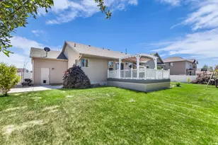 1368 W 2920 S, Syracuse, UT 84075 - Photo 35