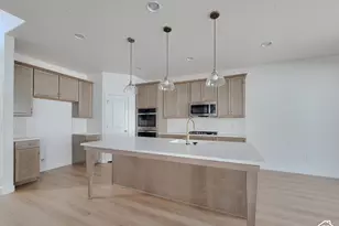 6692 S Shadow Peak Rd, West Jordan, UT 84081 - Photo 7