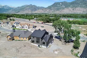 1027 N 390 E, American Fork, UT 84003 - Photo 9