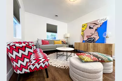 1071 Crescent Dr, Logan, UT 84341 - Photo 3