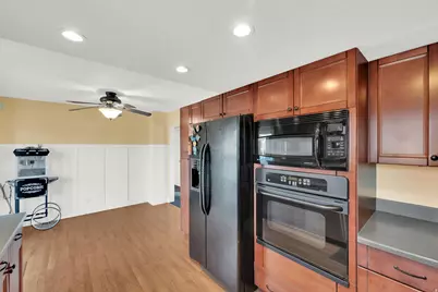 2932 W 6050 S, Roy, UT 84067 - Photo 9