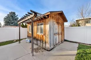 2932 W 6050 S, Roy, UT 84067 - Photo 27