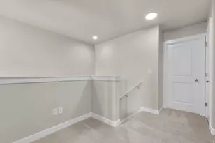 6568 W Raynolds Peak Way, West Jordan, UT 84081 - Photo 11