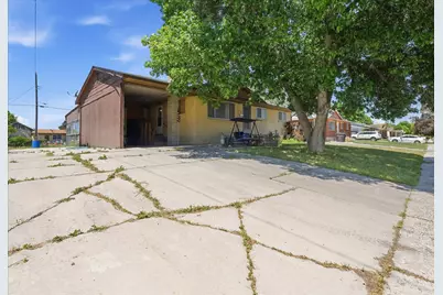 386 S 600 W, Tremonton, UT 84337 - Photo 31