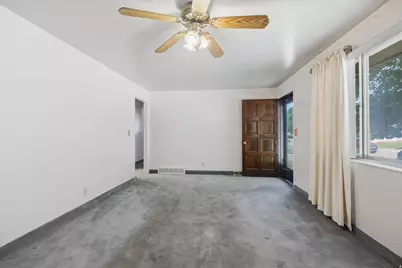 386 S 600 W, Tremonton, UT 84337 - Photo 5