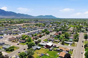 386 S 600 W, Tremonton, UT 84337 - Photo 33
