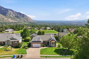 869 E 3350 N, North Ogden, UT 84414 - Photo 5