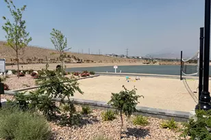 1697 W Viola Ln, Saratoga Springs, UT 84045 - Photo 17