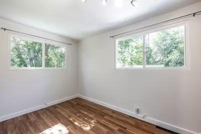 537 N Darwin St, Salt Lake City, UT 84103 - Photo 27