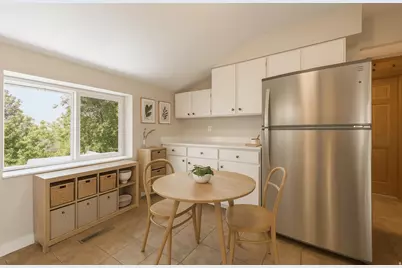 537 N Darwin St W, Salt Lake City, UT 84103 - Photo 11