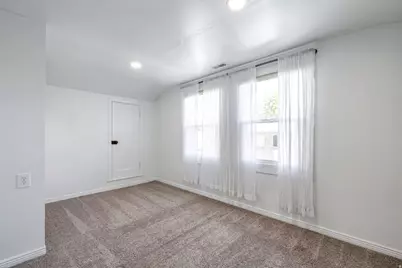 537 N Darwin St W, Salt Lake City, UT 84103 - Photo 17