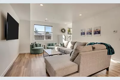 359 N 700 W #3, Salt Lake City, UT 84116 - Photo 7